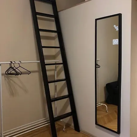 Hoza 41 By Homeprime